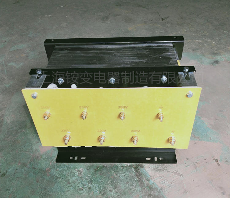 三相變壓器ZSG-37-0.38/0.085kv